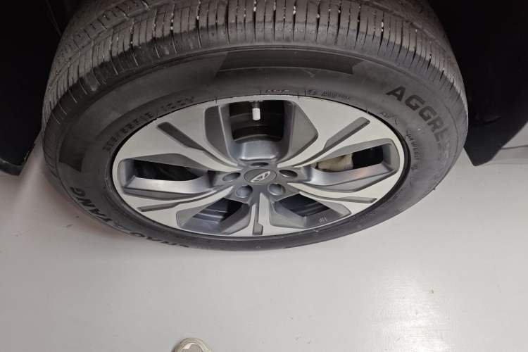 Used Chery Tiggo 8 PRO New Energy 2023 Champion Edition 1.5T 100km Glory Version Right Rear Wheel Hub