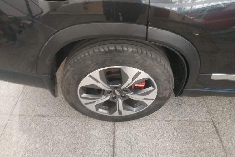 Used Chery Tiggo 8 PRO New Energy 2023 Champion Edition 1.5T 100km Glory Version Right Rear Wheel Hub