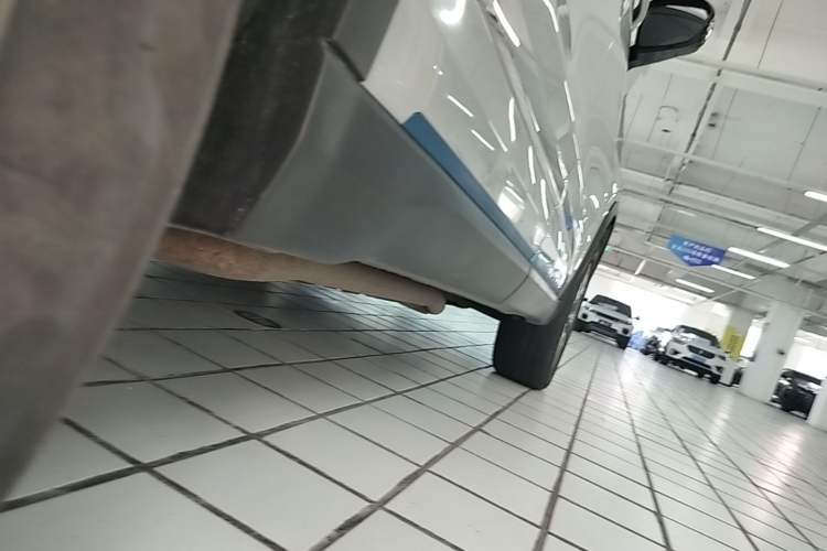 Used Chery Tiggo 8 PRO New Energy 2023 Champion Edition 1.5T 100km Glory Version Right Side Sill