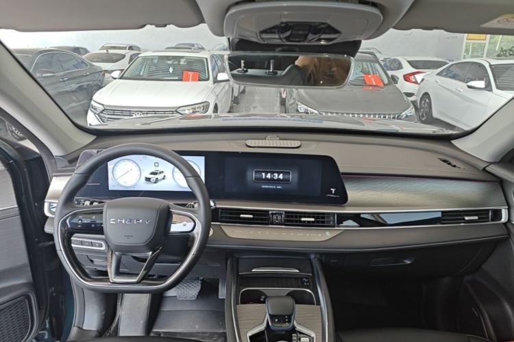 Used Chery Tiggo 8 PRO New Energy 2023 Champion Edition 1.5T 100km Glory Version Center Console