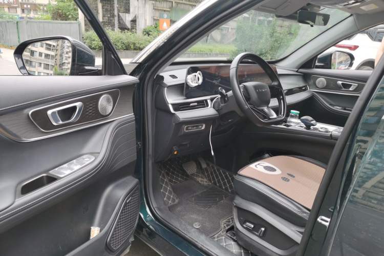 Used Chery Tiggo 8 PRO New Energy 2023 Champion Edition 1.5T 100km Glory Version Driver Seat