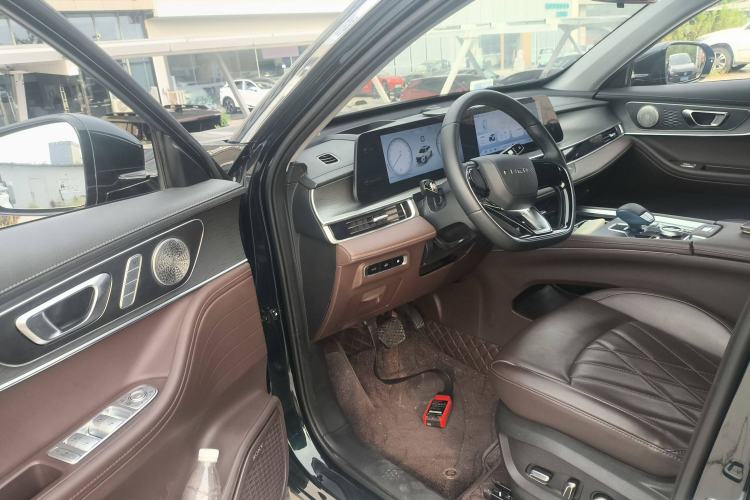 Used Chery Tiggo 8 PRO New Energy 2023 Champion Edition 1.5T 100km King's Version Driver Seat