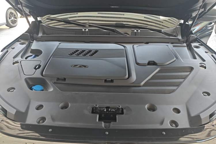 Used Chery Tiggo 8 PRO New Energy 2023 Champion Edition 1.5T 100km Glory Version Engine Bay