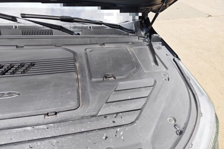 Used Chery Tiggo 8 PRO New Energy 2023 Champion Edition 1.5T 100km King's Version Engine Bay Left