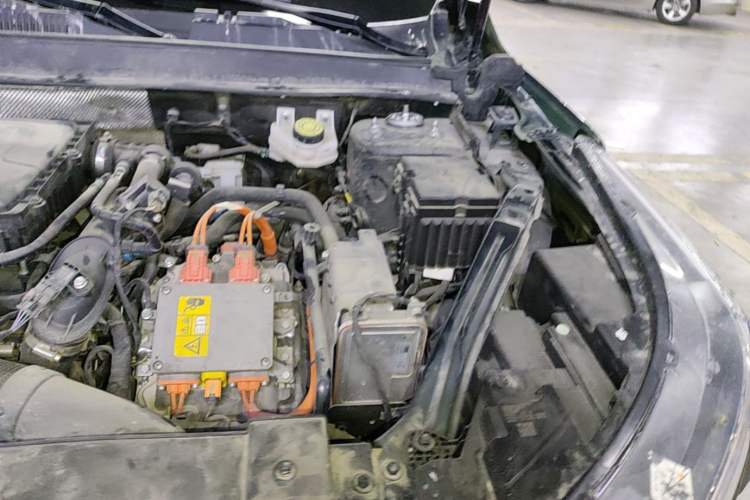 Used Chery Tiggo 8 PRO New Energy 2023 Champion Edition 1.5T 100km Glory Version Engine Bay Left