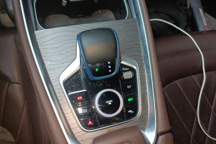 Used Chery Tiggo 8 PRO New Energy 2023 Champion Edition 1.5T 100km King's Version Gear Lever