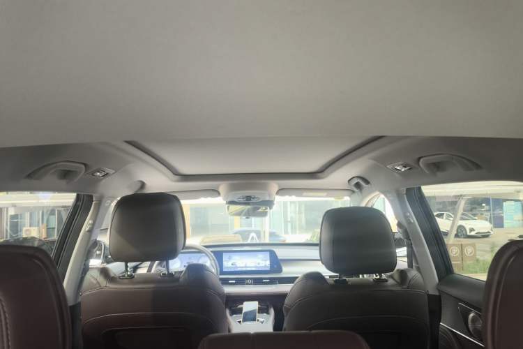 Used Chery Tiggo 8 PRO New Energy 2023 Champion Edition 1.5T 100km King's Version Headliner