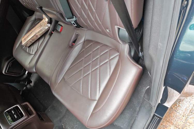 Used Chery Tiggo 8 PRO New Energy 2023 Champion Edition 1.5T 100km King's Version Left Rear Seat