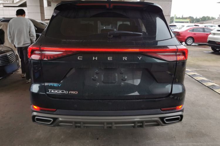 Used Chery Tiggo 8 PRO New Energy 2023 Champion Edition 1.5T 100km King's Version Rear