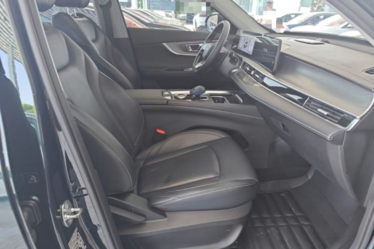 Used Chery Tiggo 8 PRO New Energy 2023 Champion Edition 1.5T 100km Glory Version Right Front Seat