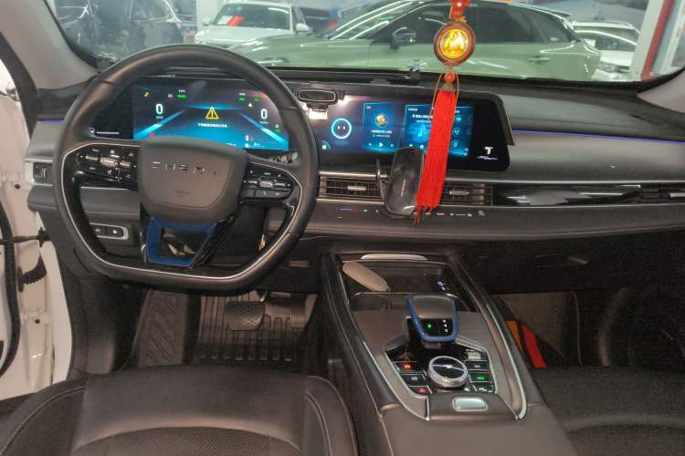 Used Chery Tiggo 8 PRO New Energy 2023 1.5T Enjoyment Edition Center Console
