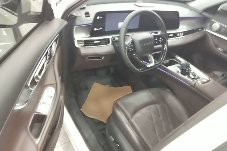 Used Chery Tiggo 8 PRO New Energy 2023 Champion Edition 1.5T 100km King's Version Driver Seat