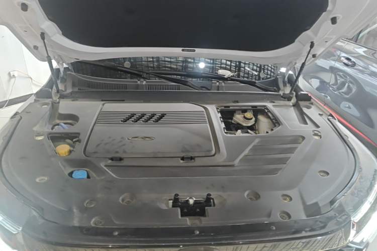 Used Chery Tiggo 8 PRO New Energy 2023 Champion Edition 1.5T 100km Glory Version Engine Bay