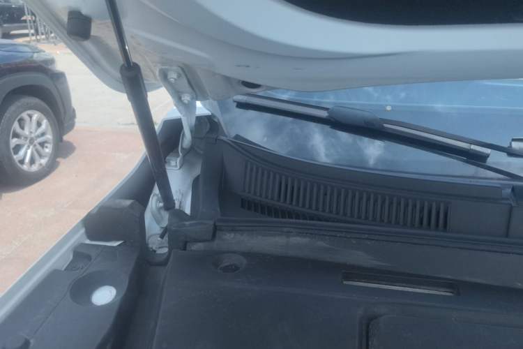 Used Chery Tiggo 8 PRO New Energy 2023 Champion Edition 1.5T 100km King's Version Engine Bay Right