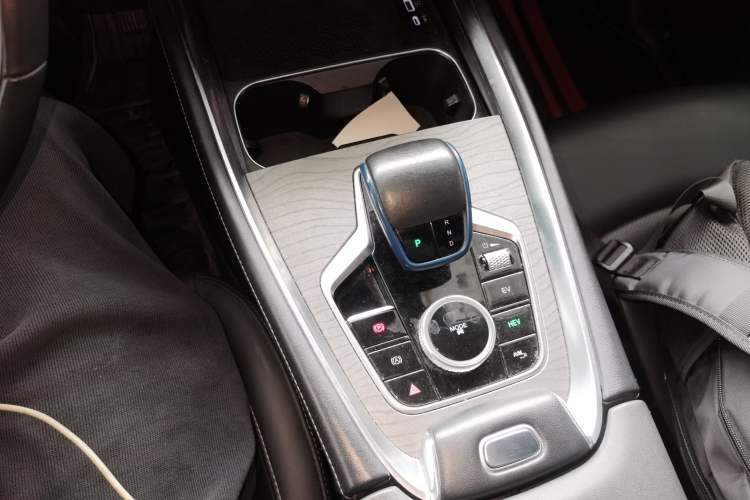 Used Chery Tiggo 8 PRO New Energy 2023 1.5T Enjoyment Edition Gear Lever