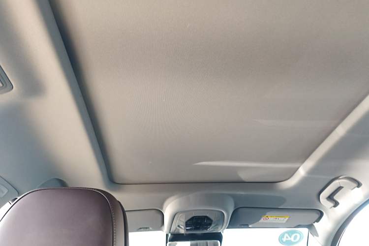 Used Chery Tiggo 8 PRO New Energy 2023 Champion Edition 1.5T 100km King's Version Headliner