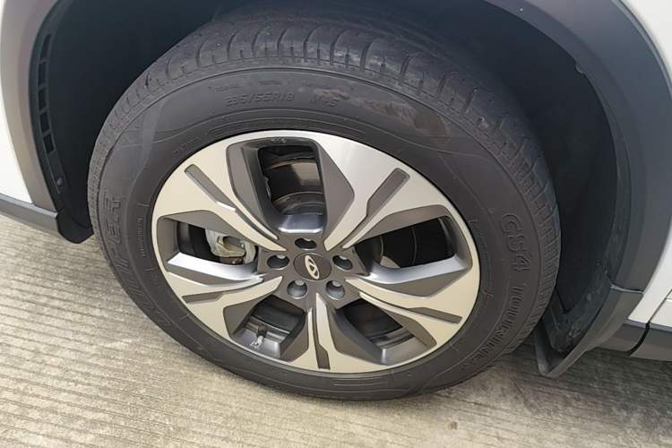 Used Chery Tiggo 8 PRO New Energy 2023 1.5T Enjoyment Edition Left Front Wheel Hub