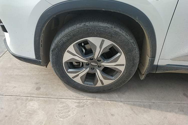 Used Chery Tiggo 8 PRO New Energy 2023 1.5T Enjoyment Edition Left Front Wheel Hub