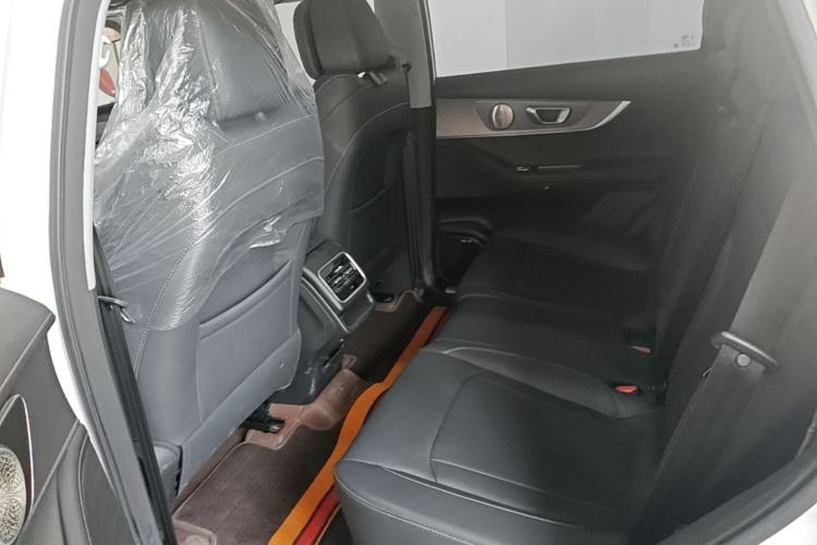 Used Chery Tiggo 8 PRO New Energy 2023 Champion Edition 1.5T 100km Glory Version Left Rear Seat