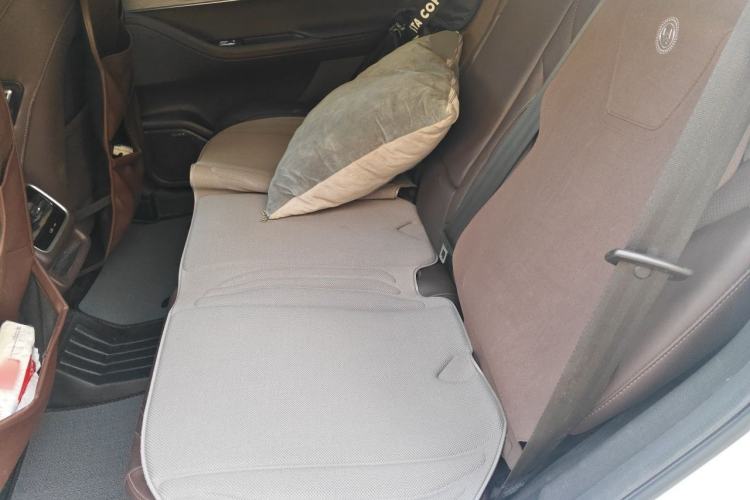 Used Chery Tiggo 8 PRO New Energy 2023 Champion Edition 1.5T 100km King's Version Left Rear Seat