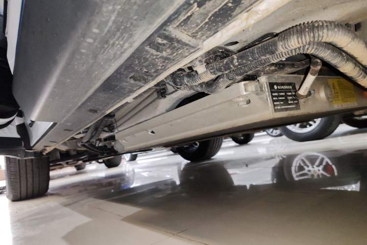 Used Chery Tiggo 8 PRO New Energy 2023 Champion Edition 1.5T 100km Glory Version Left Side Sill