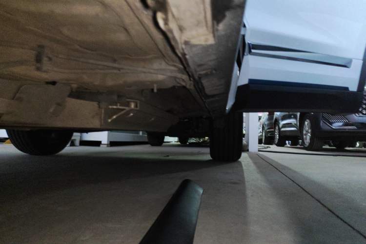 Used Chery Tiggo 8 PRO New Energy 2023 1.5T Enjoyment Edition Left Side Sill