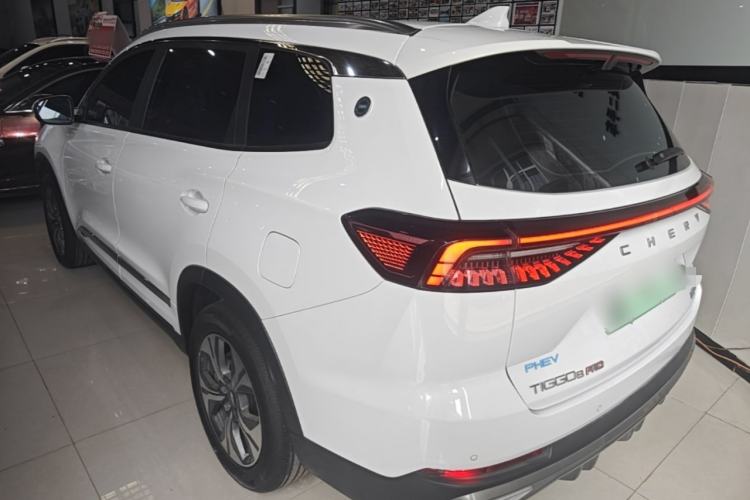 Used Chery Tiggo 8 PRO New Energy 2023 Champion Edition 1.5T 100km Glory Version Rear