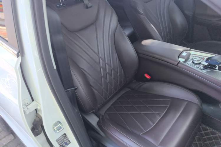 Used Chery Tiggo 8 PRO New Energy 2023 Champion Edition 1.5T 100km King's Version Right Front Seat