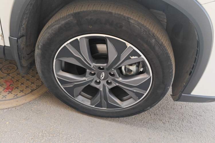 Used Chery Tiggo 8 PRO New Energy 2023 Champion Edition 1.5T 100km King's Version Right Front Wheel Hub