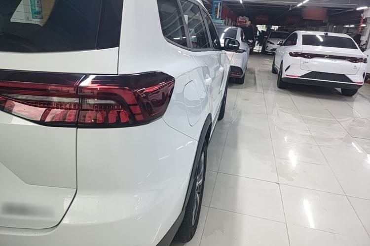 Used Chery Tiggo 8 PRO New Energy 2023 Champion Edition 1.5T 100km Glory Version Right Rear Taillight