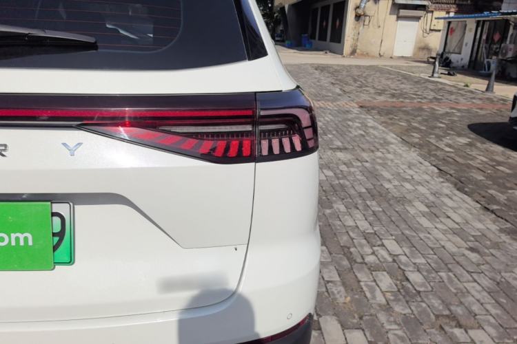Used Chery Tiggo 8 PRO New Energy 2023 Champion Edition 1.5T 100km King's Version Right Rear Taillight