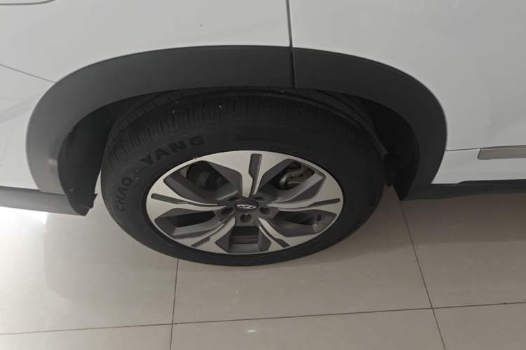 Used Chery Tiggo 8 PRO New Energy 2023 Champion Edition 1.5T 100km Glory Version Right Rear Wheel Hub