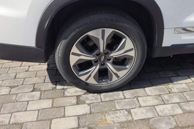 Used Chery Tiggo 8 PRO New Energy 2023 Champion Edition 1.5T 100km King's Version Right Rear Wheel Hub