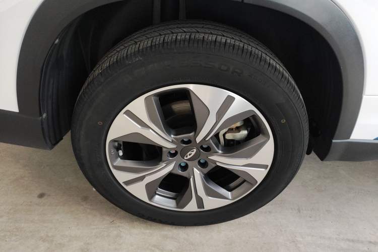 Used Chery Tiggo 8 PRO New Energy 2023 1.5T Enjoyment Edition Right Rear Wheel Hub