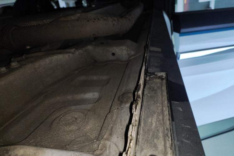 Used Chery Tiggo 8 PRO New Energy 2023 1.5T Enjoyment Edition Right Side Sill