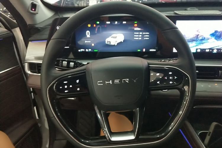 Used Chery Tiggo 8 PRO New Energy 2023 Champion Edition 1.5T 100km King's Version Steering Wheel