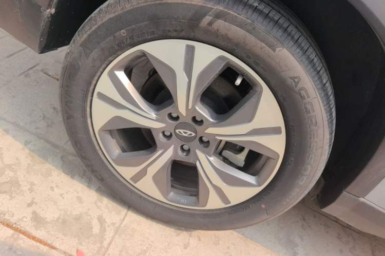 Used Chery Tiggo 8 PRO New Energy 2024 1.5T 100km XinChen Edition Right Rear Wheel Hub