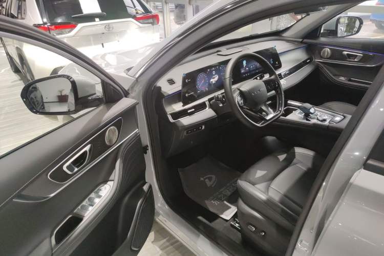 Used Chery Tiggo 8 PRO New Energy 2024 1.5T 100km XinChen Edition Driver Seat