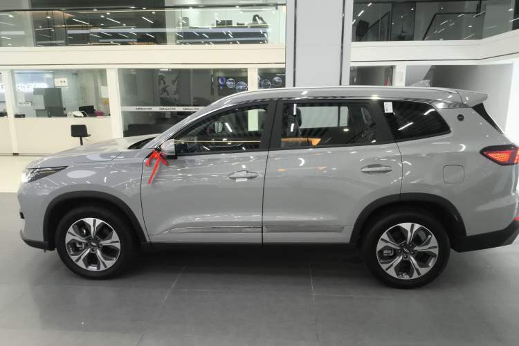 Used Chery Tiggo 8 PRO New Energy 2024 1.5T 100km XinChen Edition Exterior 3