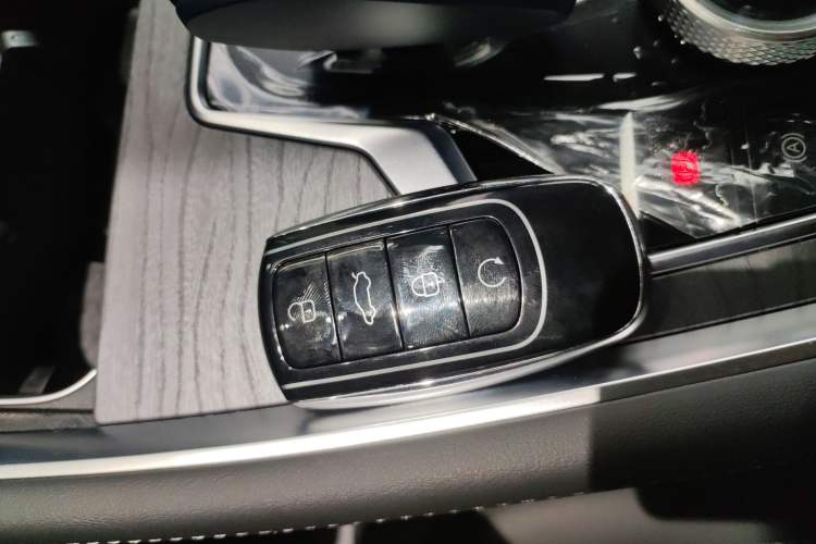 Used Chery Tiggo 8 PRO New Energy 2024 1.5T 100km XinChen Edition Interior 1