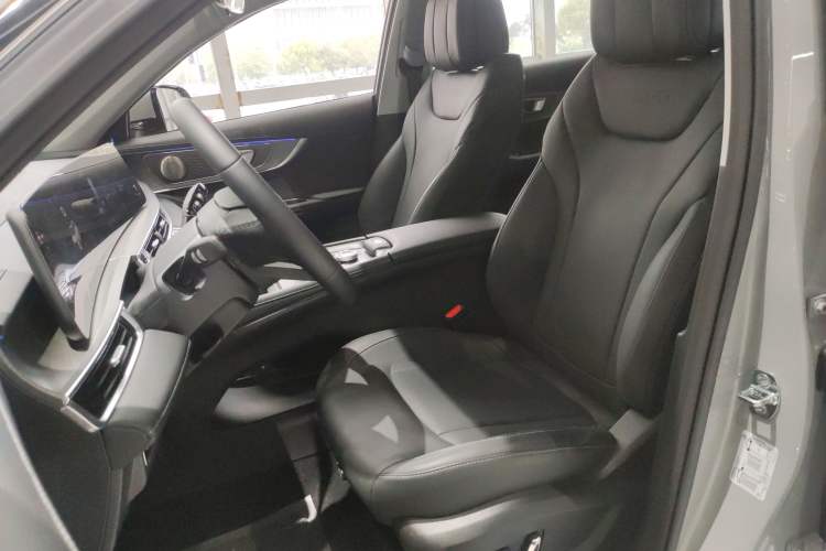 Used Chery Tiggo 8 PRO New Energy 2024 1.5T 100km XinChen Edition Left Front Seat