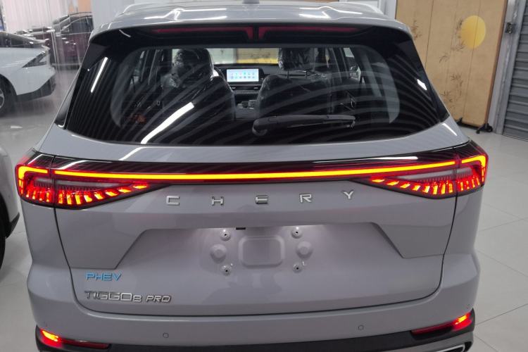 Used Chery Tiggo 8 PRO New Energy 2024 1.5T 100km XinChen Edition Rear
