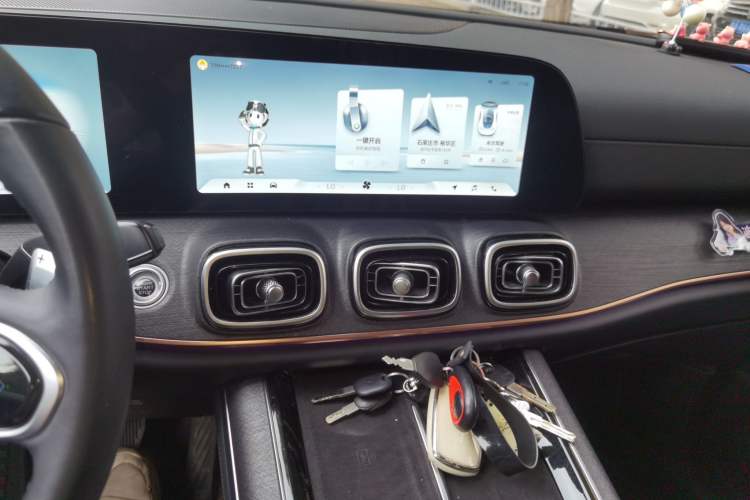 Used Chery Tiggo 9 2023 2.0T Dual-Clutch Two-Wheel Drive Luxury Edition 5 Seats Audio And AC Panel