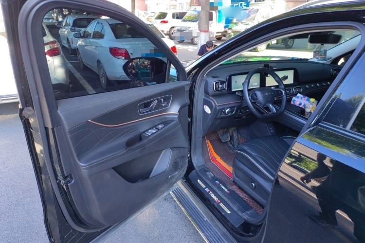 Used Chery Tiggo 9 2023 2.0T Dual-Clutch Two-Wheel Drive Luxury Edition 5 Seats Driver Seat