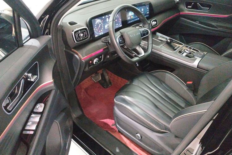 Used Chery Tiggo 9 2023 2.0T Automatic Two-Wheel Drive Luxury Version 7 Seats Driver Seat