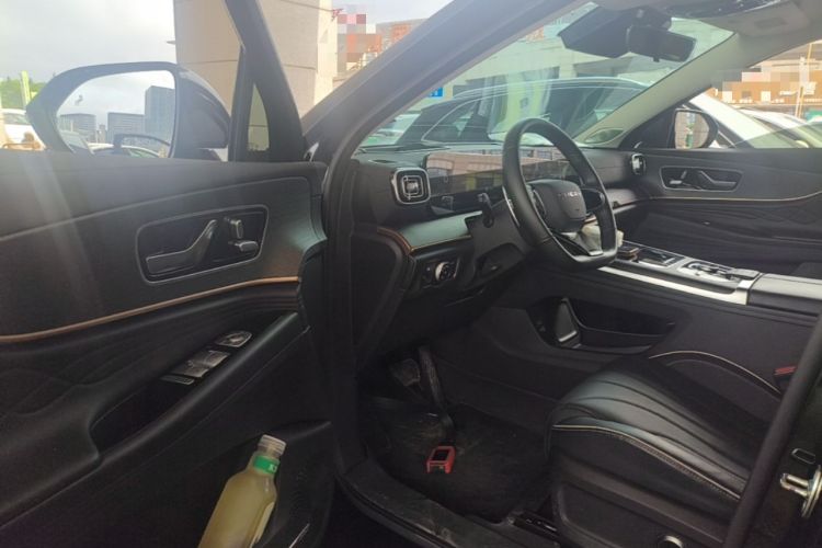 Used Chery Tiggo 9 2023 2.0T Automatic Two-Wheel Drive Prestige Edition 5 Seats Driver Seat