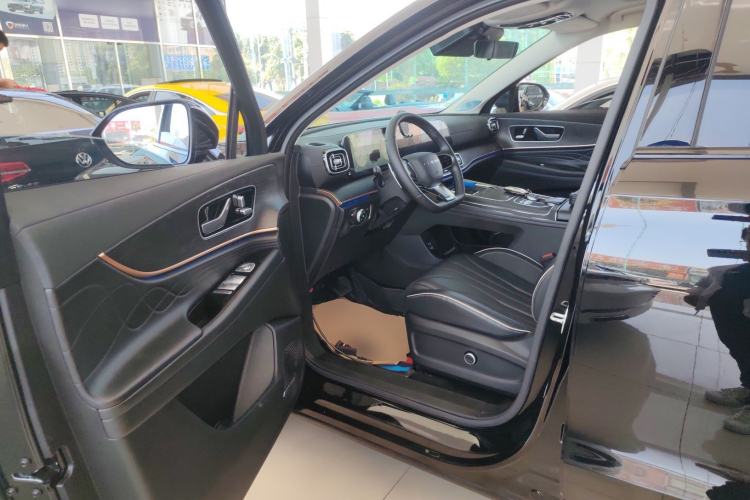 Used Chery Tiggo 9 2023 2.0T Dual-Clutch Two-Wheel Drive Luxury Edition 7 Seats Driver Seat