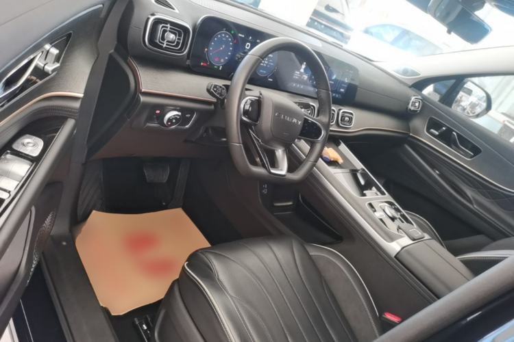 Used Chery Tiggo 9 2023 2.0T Dual-Clutch Two-Wheel Drive Luxury Edition 5 Seats Driver Seat
