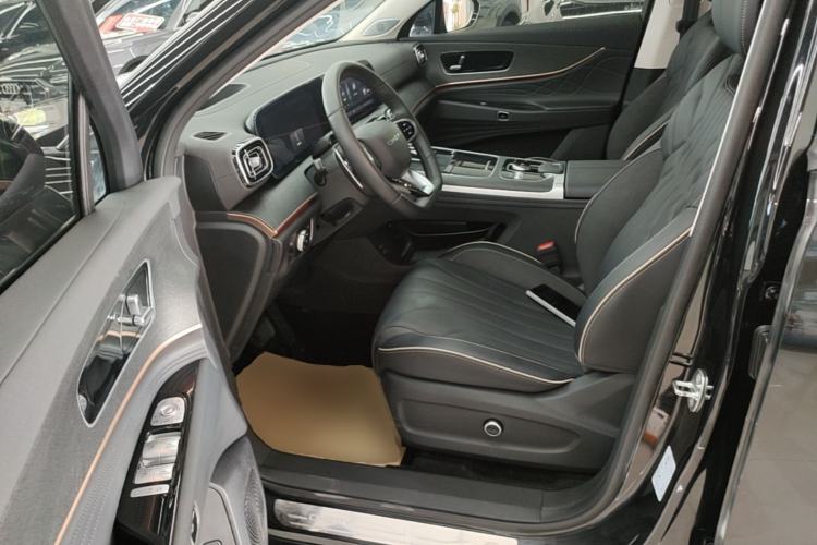 Used Chery Tiggo 9 2023 2.0T Dual-Clutch Two-Wheel Drive Prestige Version 5 Seats Driver Seat