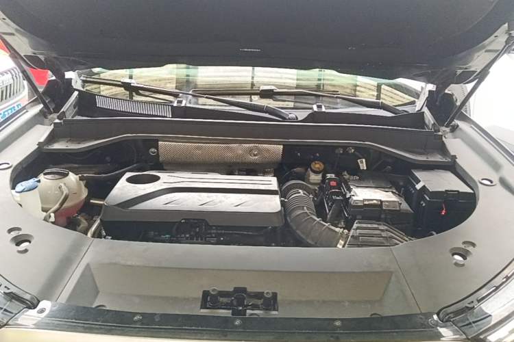 Used Chery Tiggo 9 2023 2.0T Dual-Clutch Two-Wheel Drive Luxury Edition 5 Seats Engine Bay